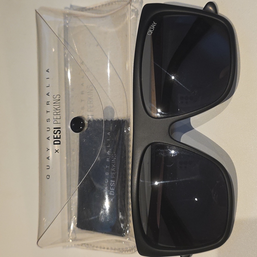 Quay Australia x Desi Perkins Matte Black Sunglasses